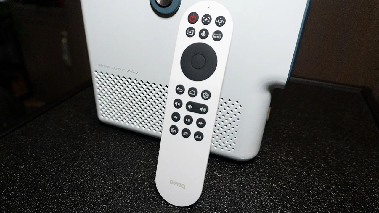 Benq Gp100A with Remote Control - Projector Reviews - Image