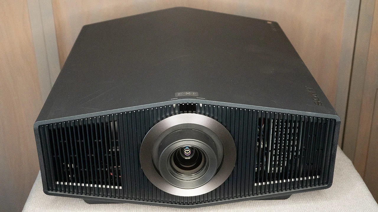 Sony-BRAVIA-8-Sample-front - Projector Reviews Images